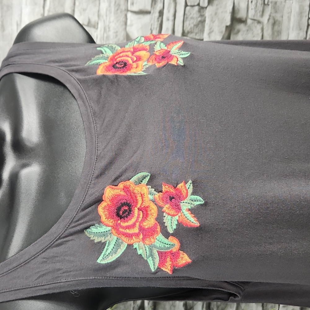 AEO Soft & Sexy Rose Tank - Picture 5 of 8